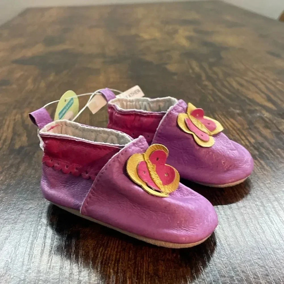 Circo Baby Soft Sole Leather Baby Girl Slip Shoes - Picture 2 of 7